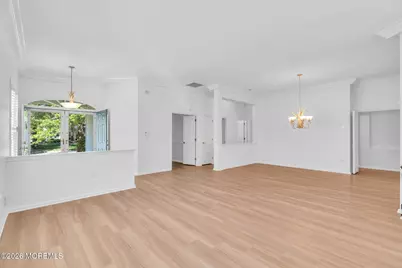 27 Bellflower Drive, Lakewood, NJ 08701 - Photo 22