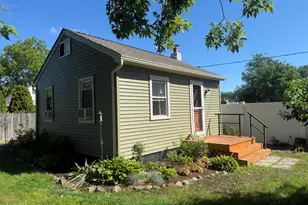 33 Wooley St, Aberdeen Township, NJ 07747 - Photo 1