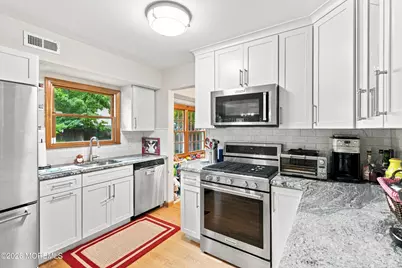21 Gary Drive, Englishtown, NJ 07726 - Photo 16