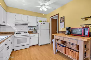 4 Basset Dr, Toms River Township, NJ 08757 - Photo 8