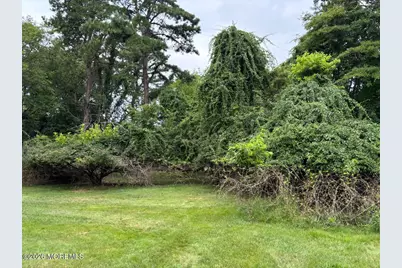 136 Hudson Parkway #B, Whiting, NJ 08759 - Photo 4
