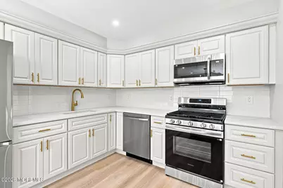 47 Oak Lane, Eatontown, NJ 07724 - Photo 12