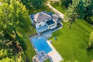 10 Sunrise Cir, Holmdel, NJ 07733 - Photo 34