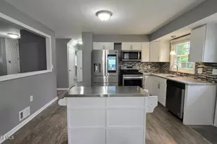 1032 Valley Stream Rd, Toms River Township, NJ 08753 - Photo 8