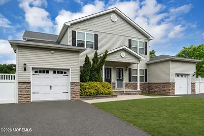 12 Sanford Street, Manalapan Township, NJ 07726 - Photo 2