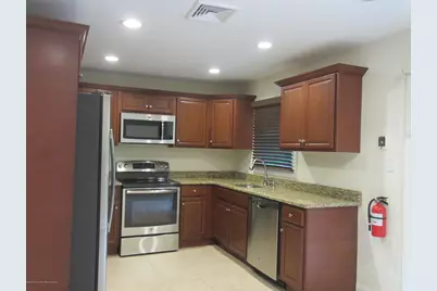 22 Lasatta Avenue #2-B, Englishtown, NJ 07726 - Photo 4