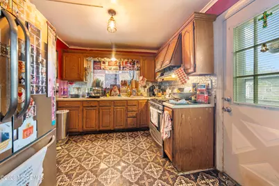 22 Club Place, Freehold, NJ 07728 - Photo 10
