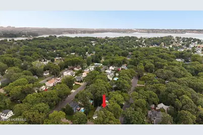 627 S Riverside Drive, Neptune Township, NJ 07753 - Photo 60