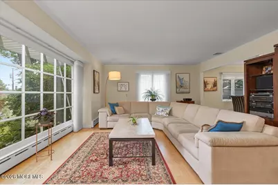 627 S Riverside Drive, Neptune Township, NJ 07753 - Photo 16