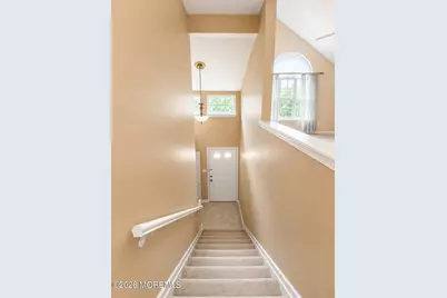 35 Powell Court, Hightstown, NJ 08520 - Photo 4