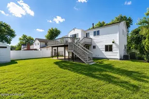 6 Ennis Dr, Hazlet Township, NJ 07730 - Photo 32