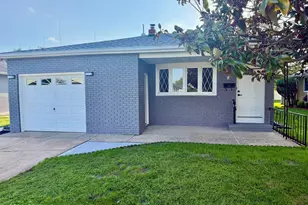 3 Montego St, Toms River Township, NJ 08757 - Photo 2