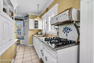344 E Point Pleasant Avenue, Ocean Gate, NJ 08740 - Photo 14