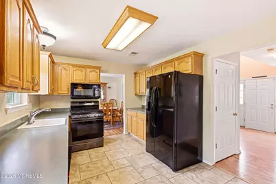 7 Dove Mill Cres, Jackson, NJ 08527 - Photo 4