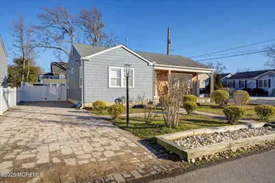 515 Stone Harbor Avenue #WINTER, Ocean Gate, NJ 08740 - Photo 2
