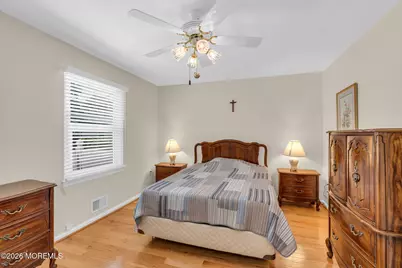 811 Barton Avenue, Point Pleasant Beach, NJ 08742 - Photo 12