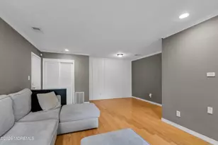 397 Brookview Ct, Howell Township, NJ 07731 - Photo 8