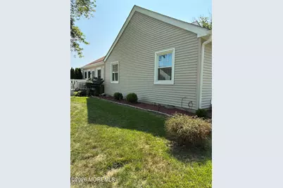 112 Pilatus Platz #D, Freehold, NJ 07728 - Photo 12