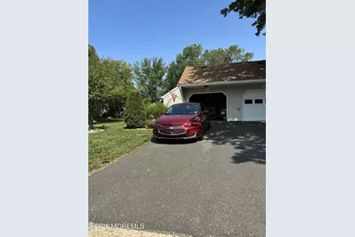 112 Pilatus Platz #D, Freehold, NJ 07728 - Photo 6