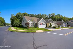 38 Marlow Dr, Jackson, NJ 08527 - Photo 4