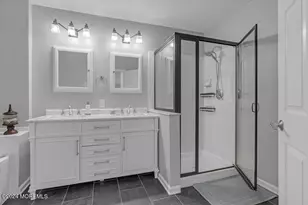 196 Shinnecock Dr, Manalapan Township, NJ 07726 - Photo 18