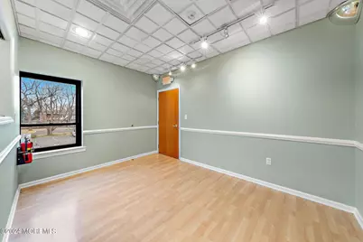 188 E Bergen Place, Red Bank, NJ 07701 - Photo 22