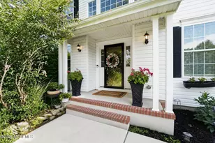 101 Cardinal Dr, Jackson, NJ 08527 - Photo 2