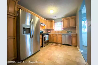 313 Tulip Lane, Freehold, NJ 07728 - Photo 12