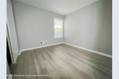 313 Tulip Lane, Freehold, NJ 07728 - Photo 18