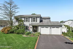 21 Appletree Rd, Howell Township, NJ 07731 - Photo 4