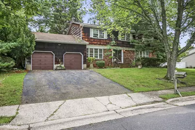 5 Spencer Circle, Marlboro Township, NJ 07746 - Photo 2