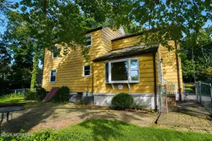 147 New Monmouth Rd, New Monmouth, NJ 07748 - Photo 36