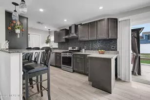 935 Gloucester Dr, Toms River Township, NJ 08753 - Photo 6