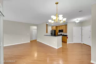 632 Sophee Ln, Lakewood, NJ 08701 - Photo 8