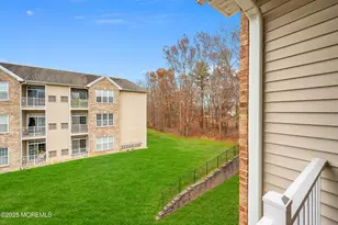 632 Sophee Ln, Lakewood, NJ 08701 - Photo 2