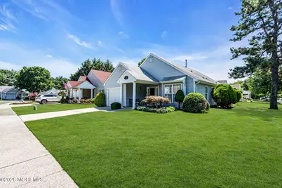631 Bedford Lane, Manchester Township, NJ 08759 - Photo 4