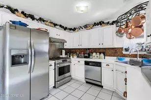 631 Bedford Ln, Manchester Township, NJ 08759 - Photo 10