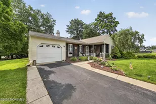 13 Greenleaf St, Whiting, NJ 08759 - Photo 2