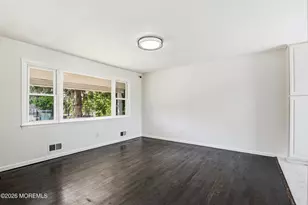 816 Berkeley Ave, Beachwood, NJ 08722 - Photo 4