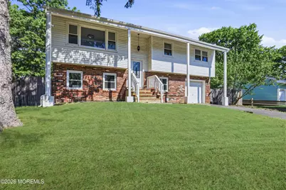816 Berkeley Avenue, Beachwood, NJ 08722 - Photo 1