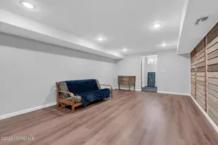 26 Iler Dr, Middletown, NJ 07748 - Photo 32