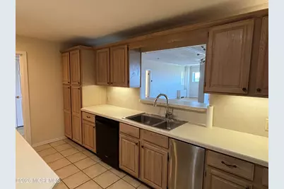 300 Ocean Avenue N #D5, Long Branch, NJ 07740 - Photo 22