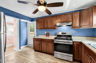 1129 Monroe Ave, Asbury Park, NJ 07712 - Photo 16