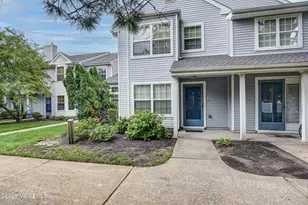 431 Hampton Ct, Englishtown, NJ 07726 - Photo 1