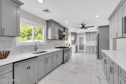 2 Girard Street, Marlboro Township, NJ 07746 - Photo 18