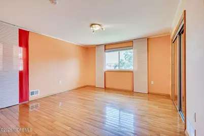 221 N Hill Road, Colonia, NJ 07067 - Photo 12