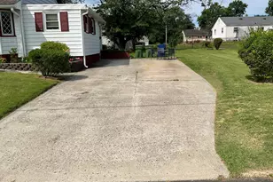 715 Marsha Dr, Neptune Township, NJ 07753 - Photo 10