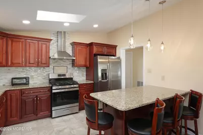 16 Pine Tree Lane, Manalapan Township, NJ 07726 - Photo 10