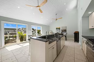 27 Diane Rd, Manahawkin, NJ 08050 - Photo 10