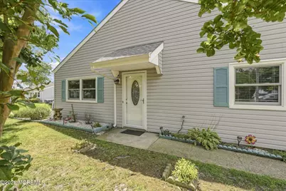 9 Gibraltar Court, Barnegat, NJ 08005 - Photo 2